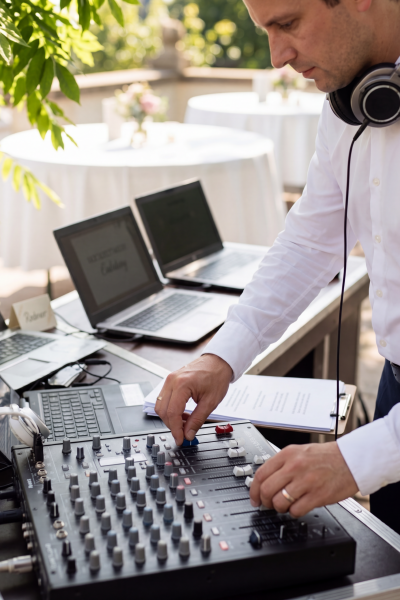 Entertainment & Musik